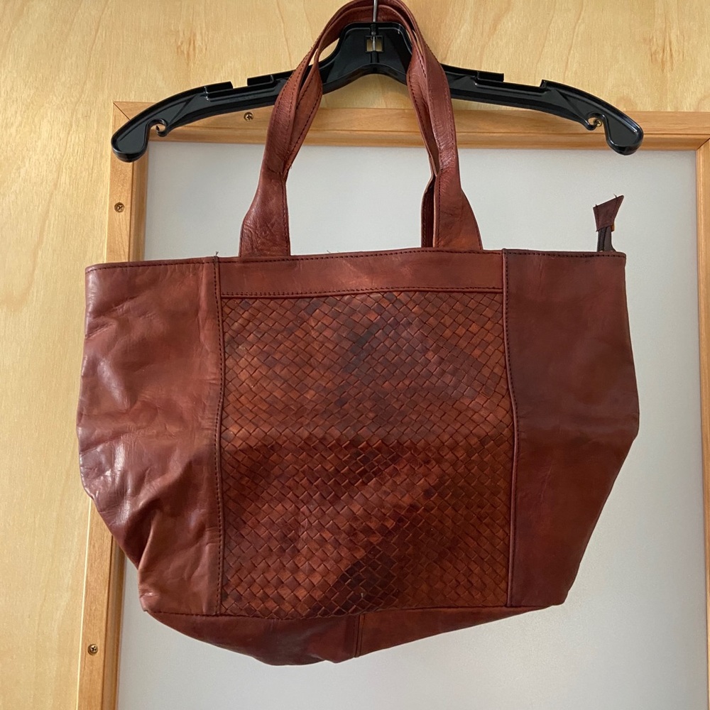 Genuine leather tote